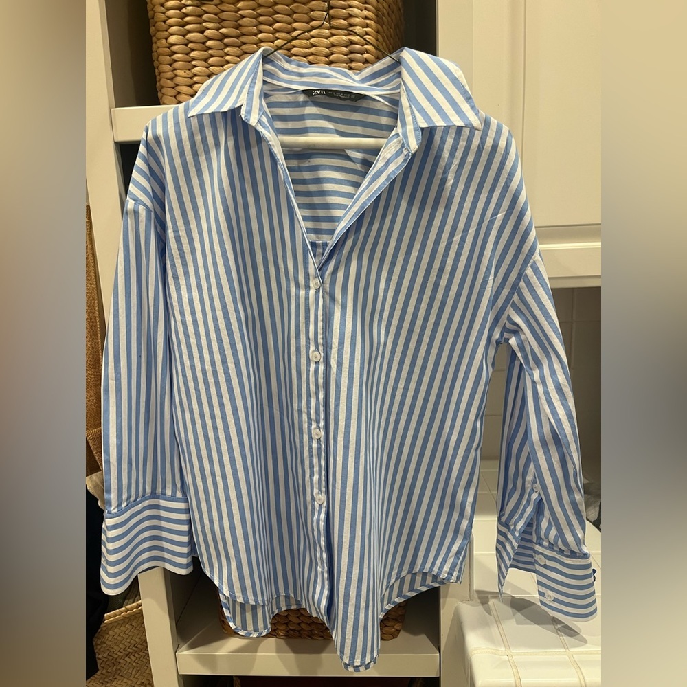 Zara women’s shirt size‎ XS